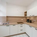 Zentral In Fussgaengerzone, 3 Schlafzimmer, 6 Personen バイロイト