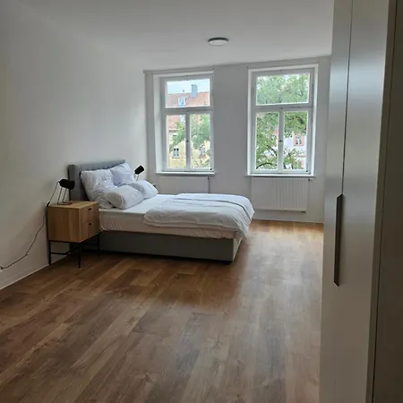 Zentral In Fussgaengerzone, 3 Schlafzimmer, 6 Personen Apartment Bayreuth