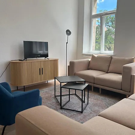 Zentral In Fussgaengerzone, 3 Schlafzimmer, 6 Personen Apartment