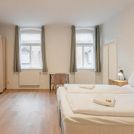 Zentral In Fussgaengerzone, 3 Schlafzimmer, 6 Personen Διαμέρισμα